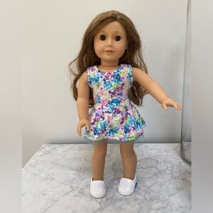 American girl JLY in meet outfit- newer doll pierced ears -excellent condition